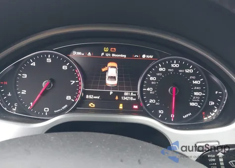 2015 Audi A8 3.0T z USA, uszkodzony, nr VIN WAUJGAFD8FN004113